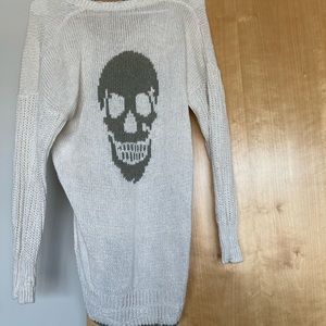 Skull cashmere knit sweater